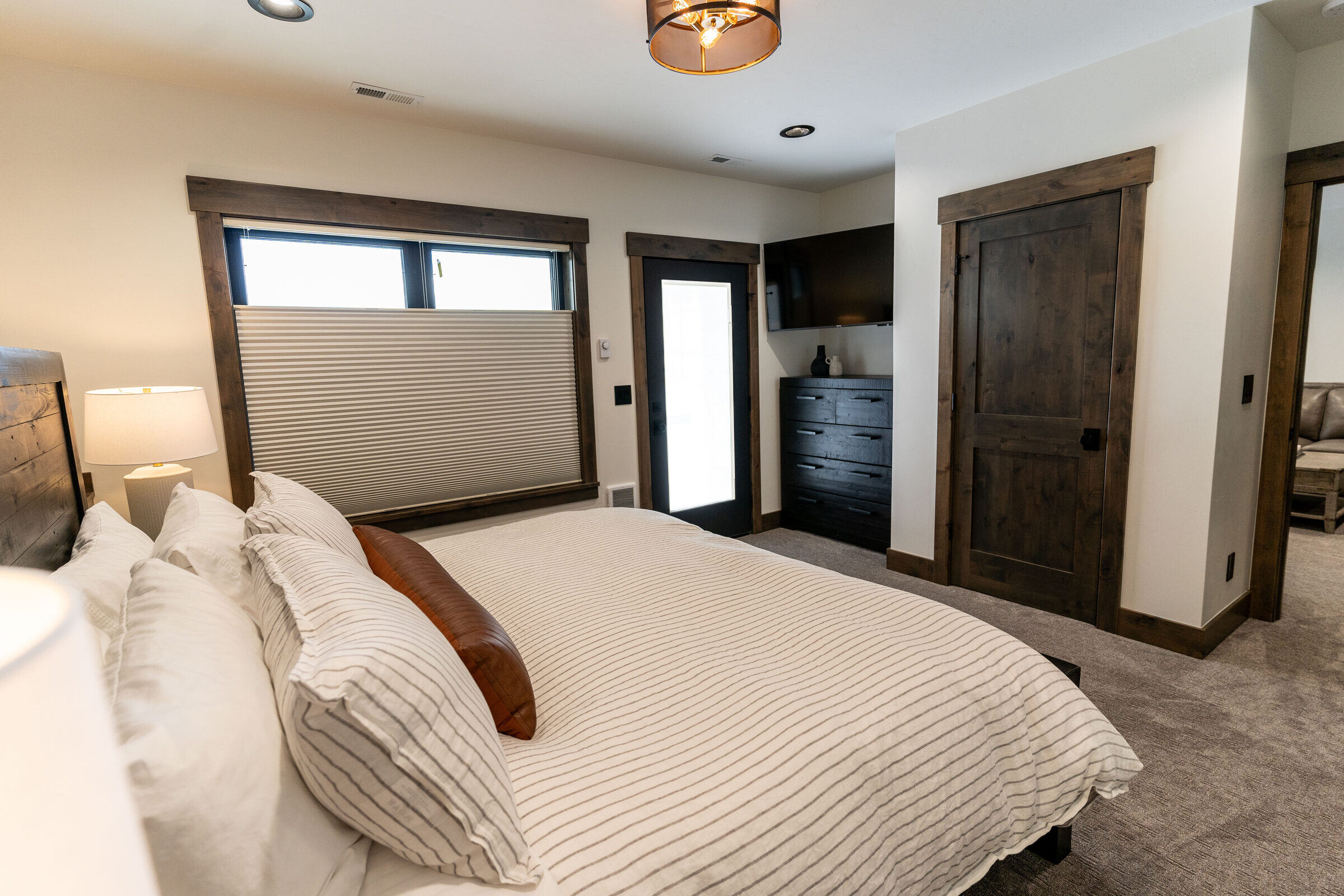 Lodge at Cutthroat Landing — view 3
