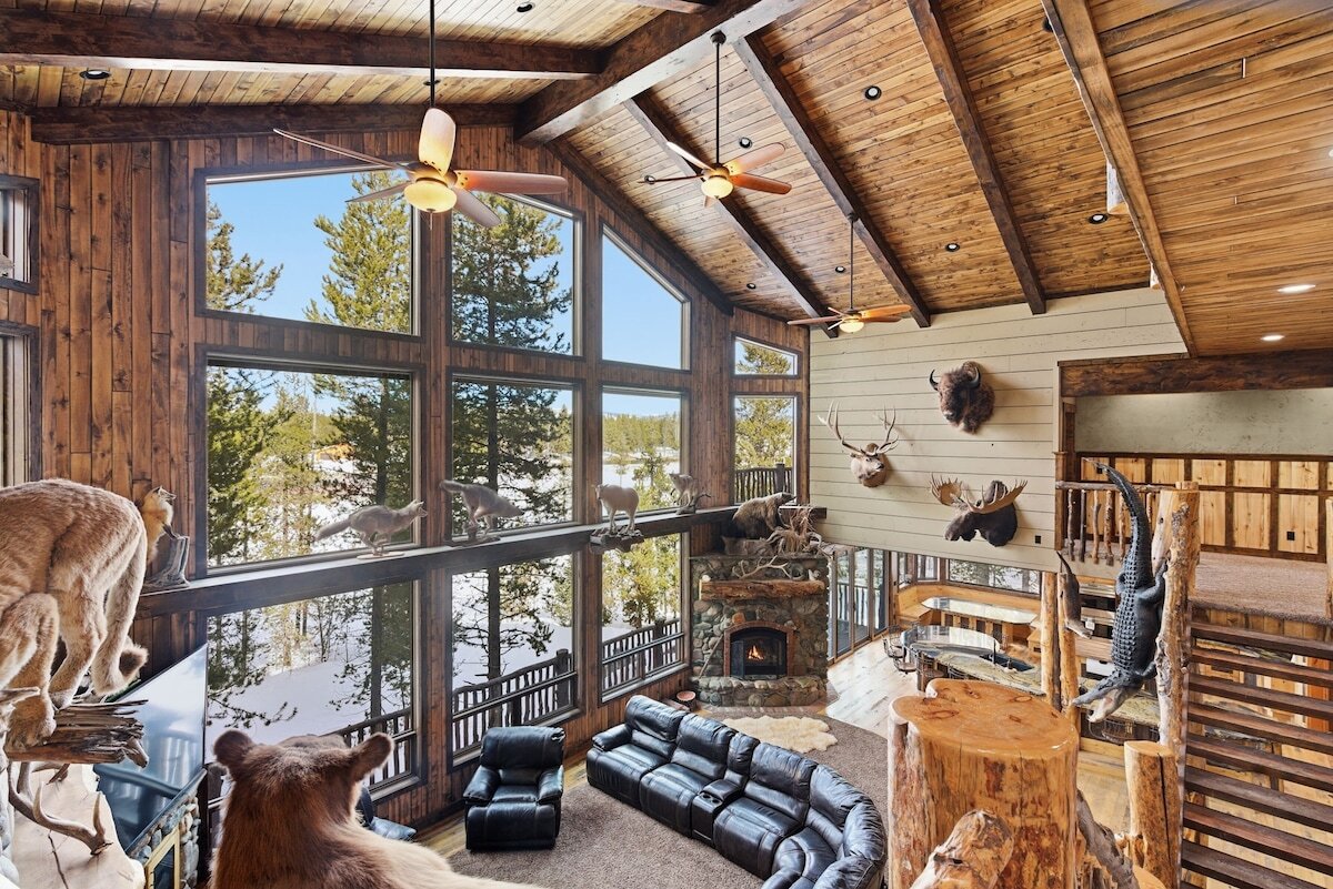 Riverfront Wildlife Lodge interior