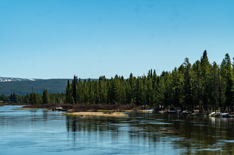 Yellowstone River vista on the drive
