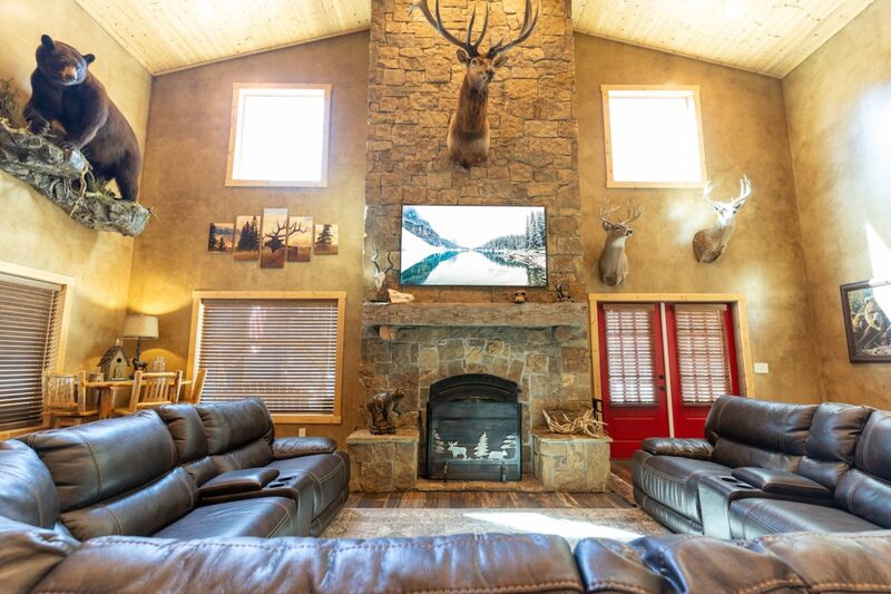 Trails End Lodge great room after a day in the hot tub in Island Park, Idaho